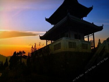 Taohuayuan Cultural and Ecological Hotel