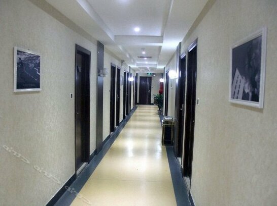 Tiandi Renhe Business Hotel Ji'nan Daminghu - Photo4
