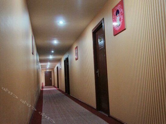 Yu Hang Business Hotel - Photo2
