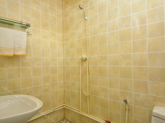 Zhongyi Hostel Jinan - Photo5
