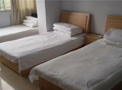 Ancient Village Farm Inn - Photo5