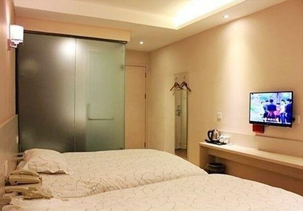 Tianxiake Express Hotel Jingzhou Daqing Road - Photo5