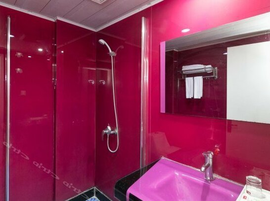 Dinghong Hotel Yiwu - Photo5