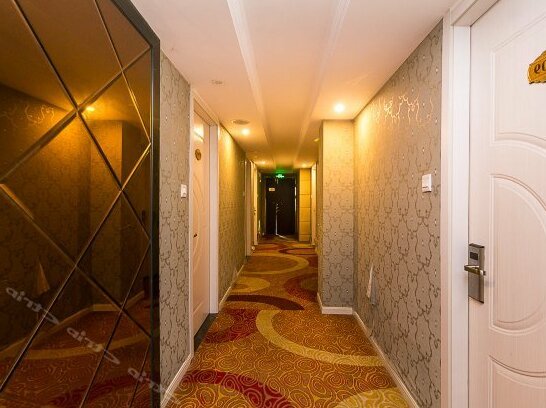 Ruijing Hotel - Photo2