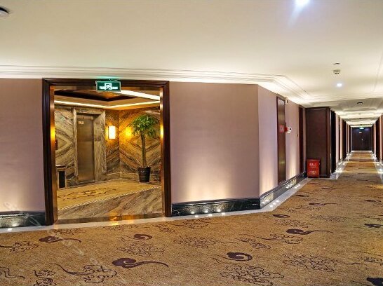 Shun Feng Hotel - Photo4