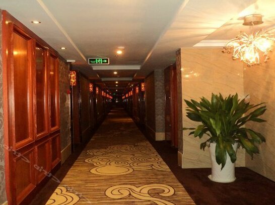 Yiwu Lirong Hotel - Photo2