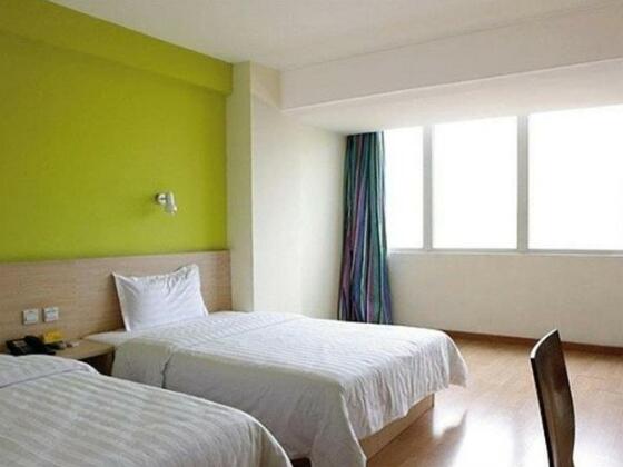 7days Inn Zoucheng Minzheng Main Street - Photo5