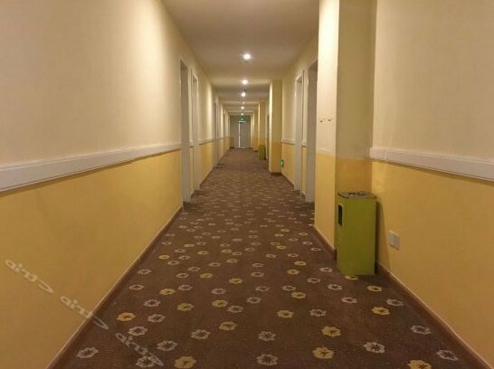 Home Inn Zoucheng Tieshan Park Branch - Photo3