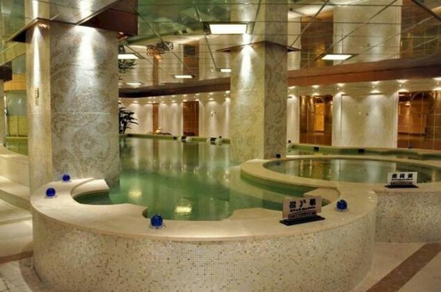 Jin Chen International Hotel - Photo4