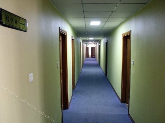 Jining Qinghua Hotel - Photo2