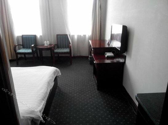 Jining Qinghua Hotel - Photo5