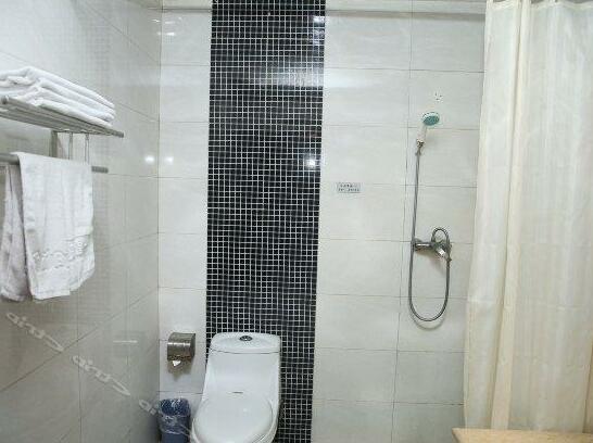 Jining Seven Star Holiday Inn - Photo5