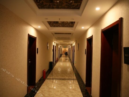 Jining Sishui Green Tree Business Hotel - Photo4