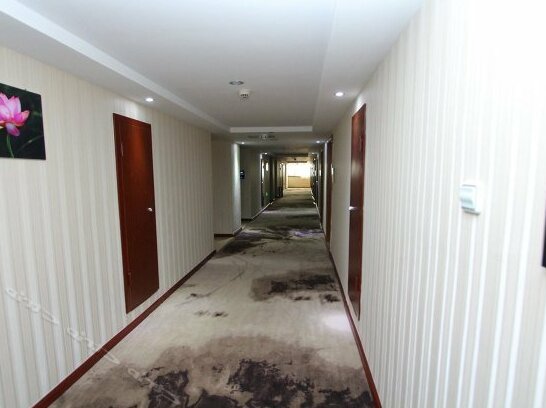 Jining Weishan Heyun Holiday Hotel - Photo4