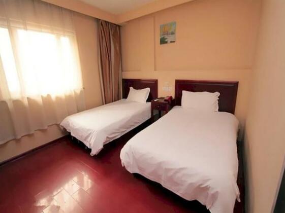 Qufu Gold Diamond 100 Holiday Hotel - Photo3