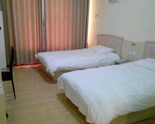 Sishui Haichang Business Hotel - Photo3
