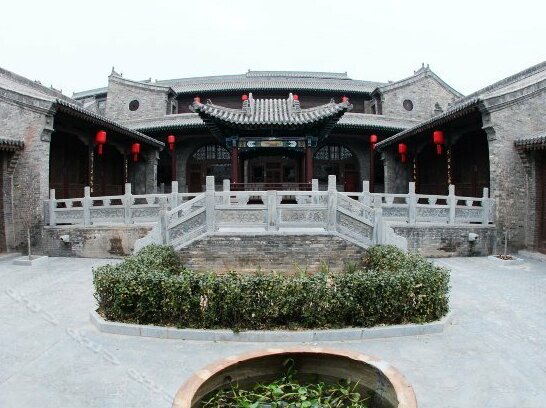 Chongning Castle Hot Spring Grand Hotel