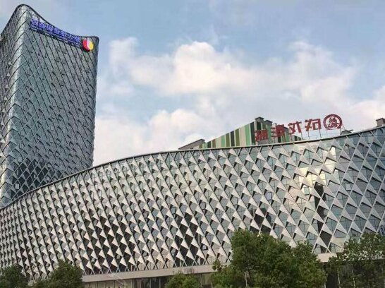 Xintiandi Jianguo Hotel