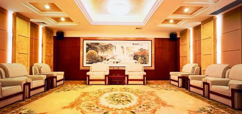 Zhong Hai Business Hotel Jiujiang - Photo2