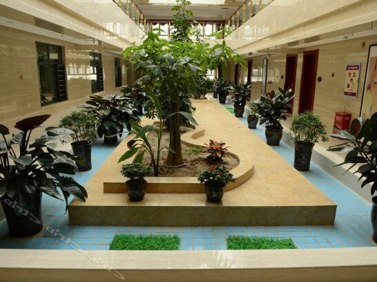 Jiuquan Chenglin Hotel - Photo3