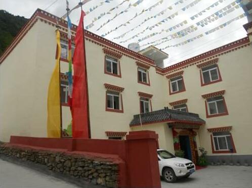 Jiuzhaigou Xiang Ba La Hostel - Photo3