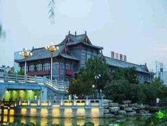 Super 8 Hotel Kaifeng Qing Min