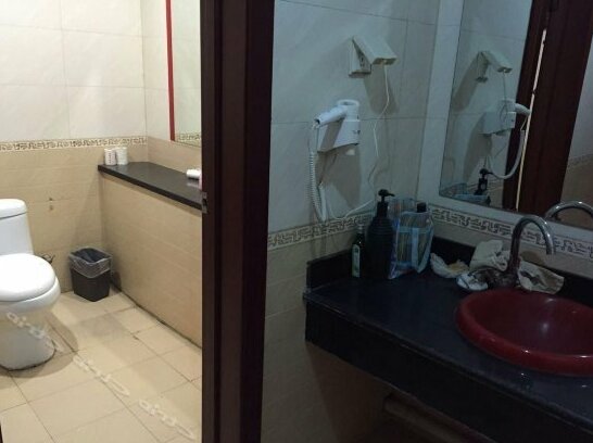 Lingfeng Hotel - Photo4