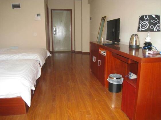 Chun Tian Hui Gu Holiday Hotel - Photo2