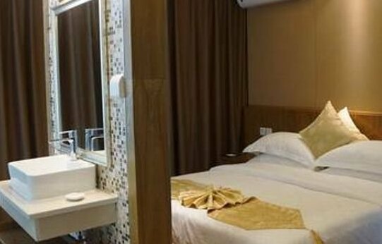 Jinfeng Hotel Kunming - Photo4
