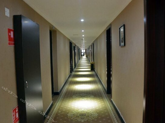 Jujing Business Hotel - Photo3