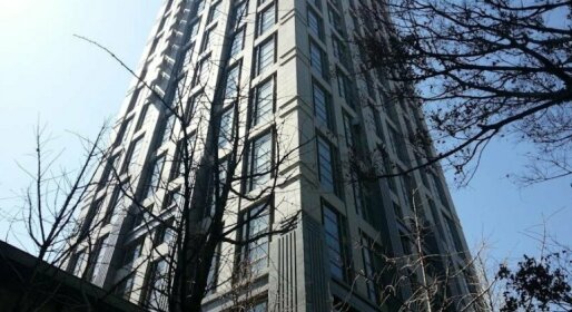 Kunming Shuncheng Space Apartment