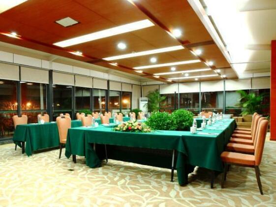 Lakeview Golf Hotel Kunming - Photo3