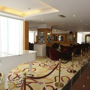 Weilong Hotel Kunming - Photo2