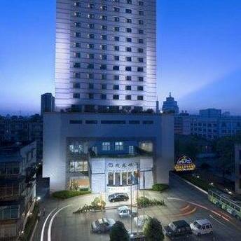 Weilong Hotel Kunming