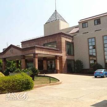 Yijing Garden Resort & Spa Hotel Training Center