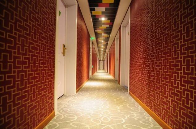Ruier New Concept Express Hotel - Photo3