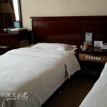 Huachen Hotel Lanzhou - Photo2