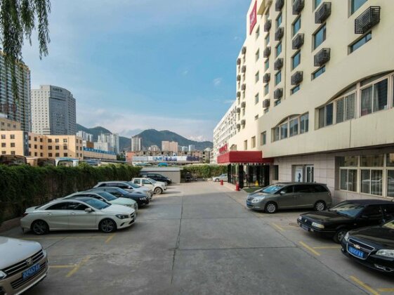 Ibis Lanzhou Dongfanghong Plaza Hotel