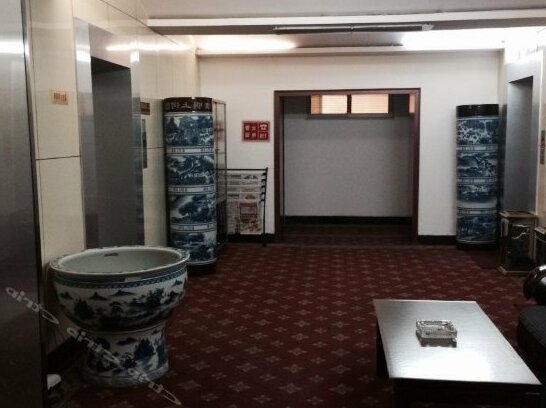Meibocheng Business Hotel - Photo2