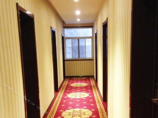 Qingyingquan Business Hotel - Photo4