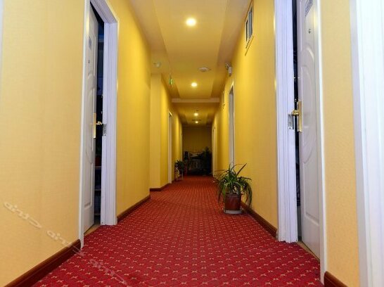 Yijia 520 Theme Hotel - Photo3