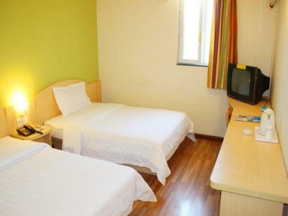 7 Days Inn Leshan Longyou Road Transport Bus Station Branch - Photo3
