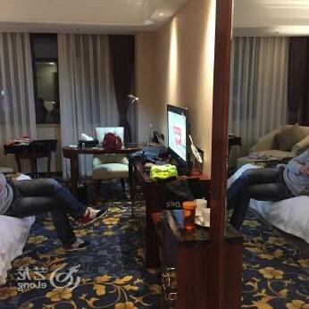 Leshan Taihe Millenium Hotel - Photo4