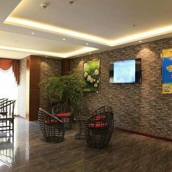 Xinyang Sunshine Business Hotel - Photo2