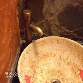 Faith Inn - Photo4
