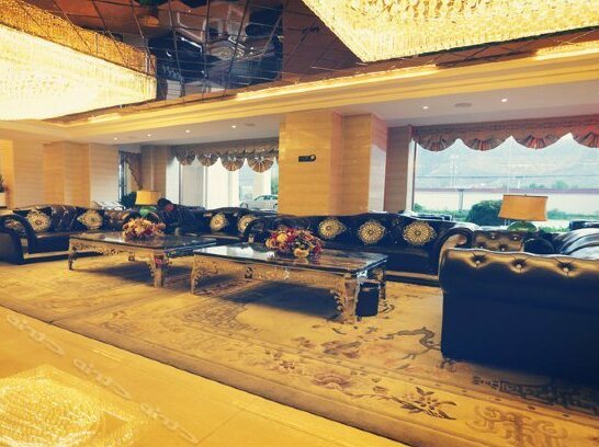 Lanze Holiday Hotel - Photo3