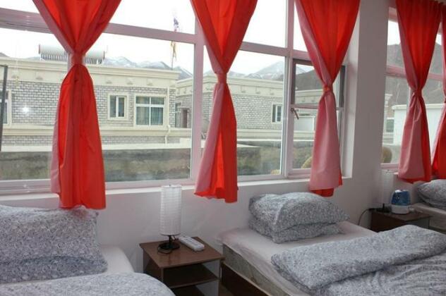 Lhasa Play Inn - Photo4