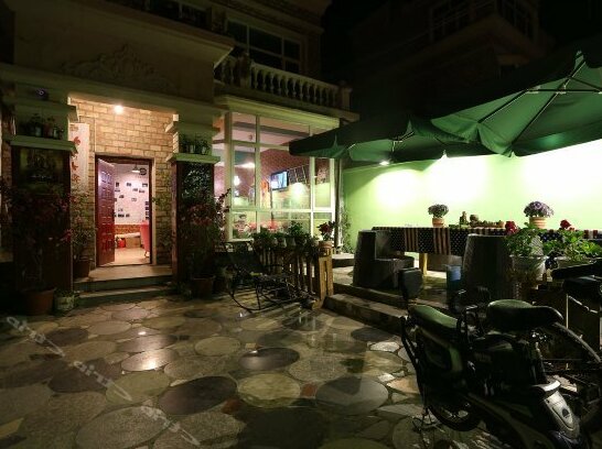 Malaya Inn - Photo4
