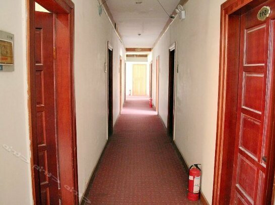 Ruifeng Hotel Lhasa - Photo3
