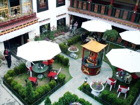 Trichang Labrang Hotel Lhasa - Photo4